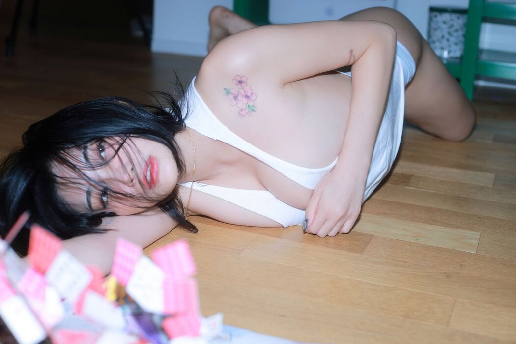 Sula 설아 – Drunk Part01 (64P – 1V)