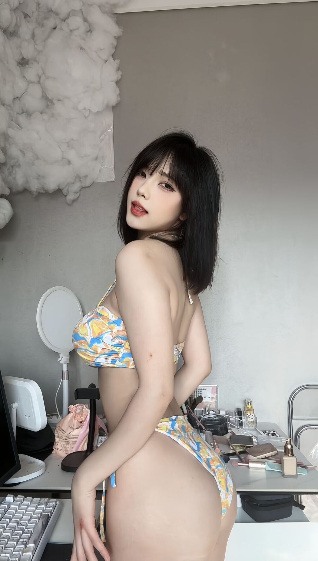 Lin Dang Dang 琳铛铛 &#8211; 嘉宾贴3 (22P &#8211; 2V)