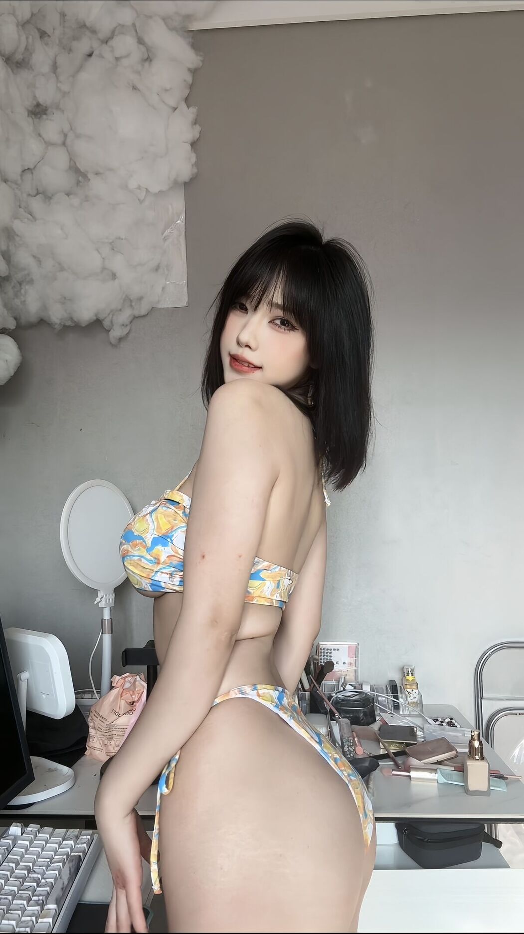 Lin Dang Dang 琳铛铛 &#8211; 嘉宾贴3 (22P &#8211; 2V)