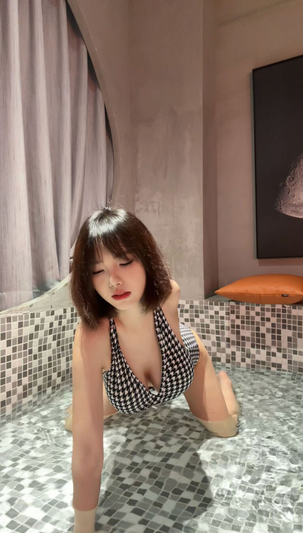 Lin Dang Dang 琳铛铛 &#8211; 泳装等你哦