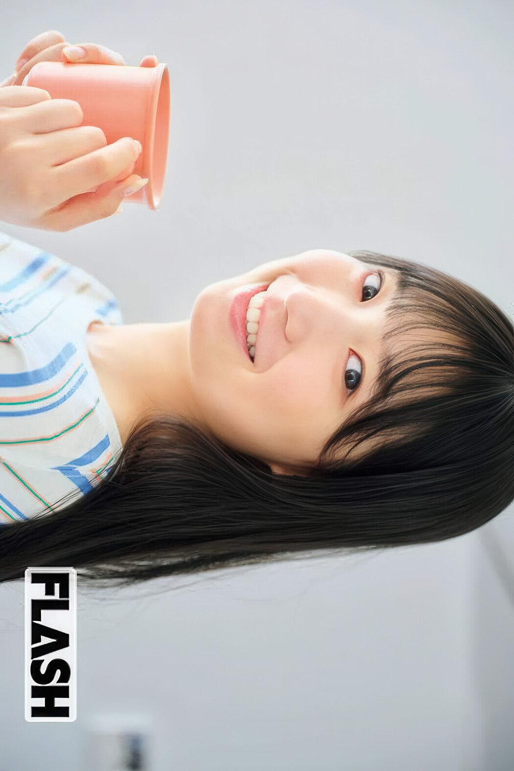 Shiori Momota 百田汐里, FLASH 2025.07.22 (フラッシュ 2025年7月22日号)