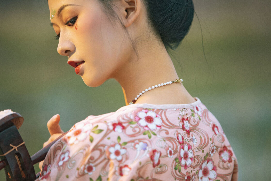 YiTuYu艺图语 Vol.8411 小y今天也很开心 (36P)