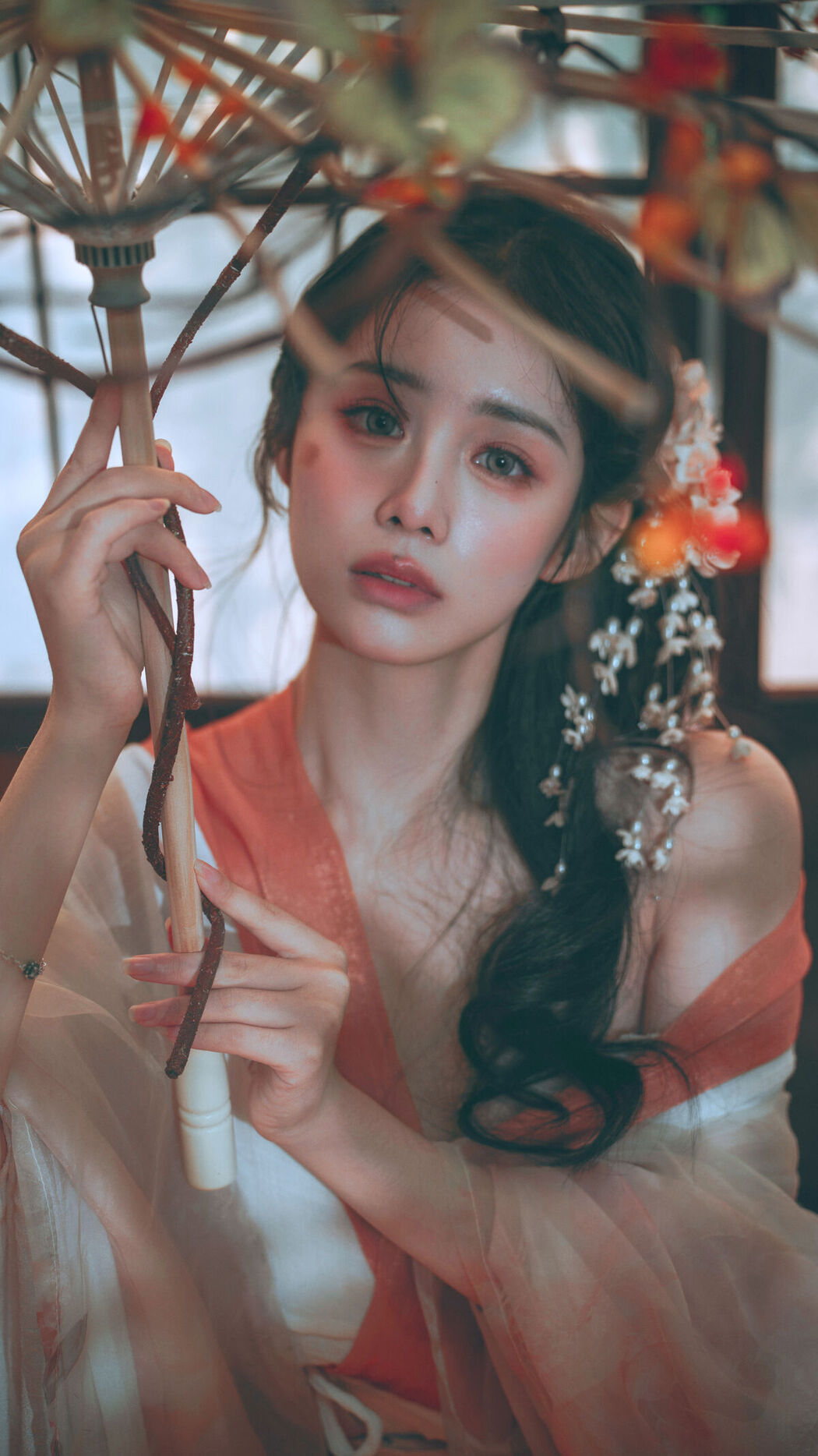 YiTuYu艺图语 Vol.8425 月牙 (23P)