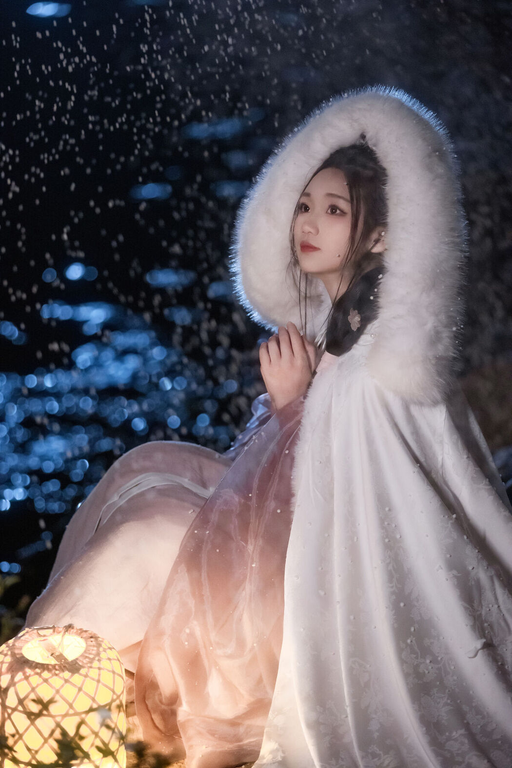 YiTuYu艺图语 Vol.8417 佚名 (25P)