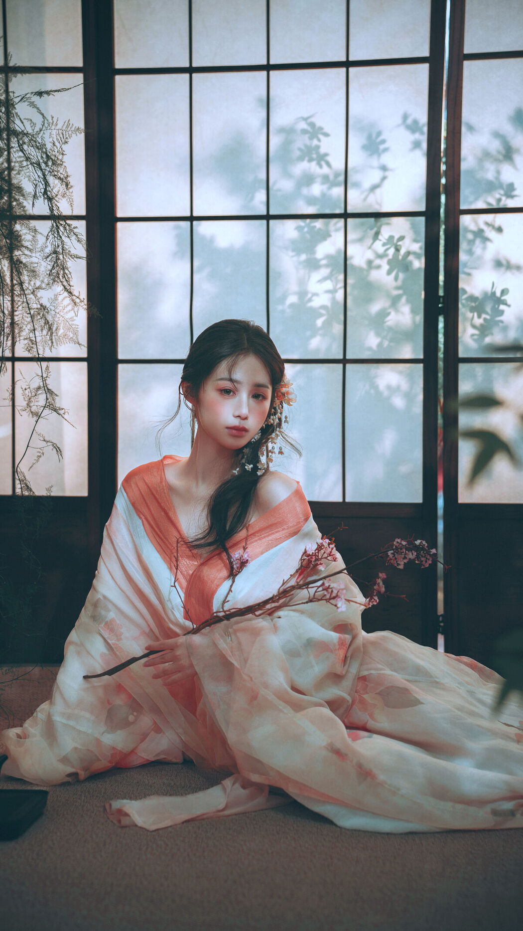 YiTuYu艺图语 Vol.8425 月牙 (23P)