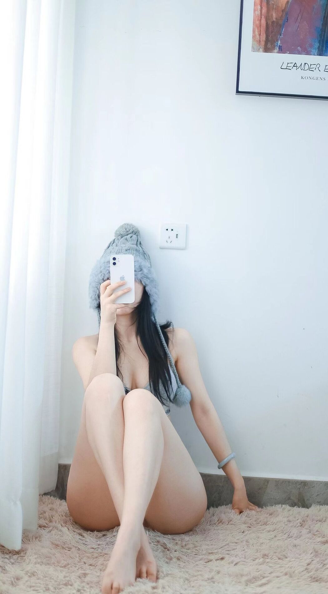 Wen Qian Cool 文茜cool &#8211; 带帽美人