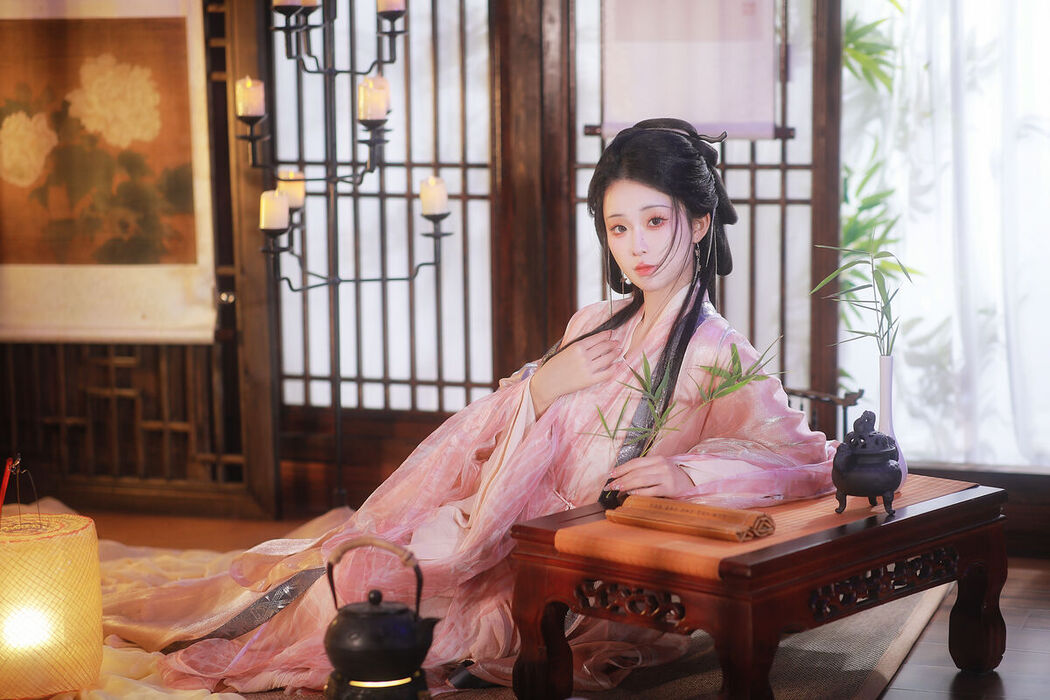 YiTuYu艺图语 Vol.8415 Jennie (30P)