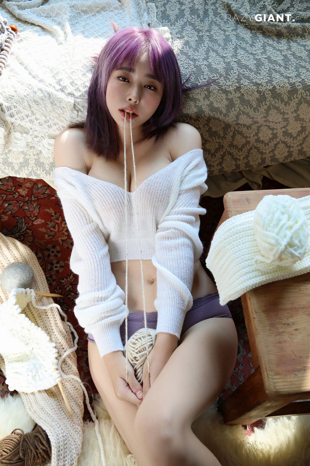 CRAZYGIANT Hanere &#8211; Sexy Photobook (55P)