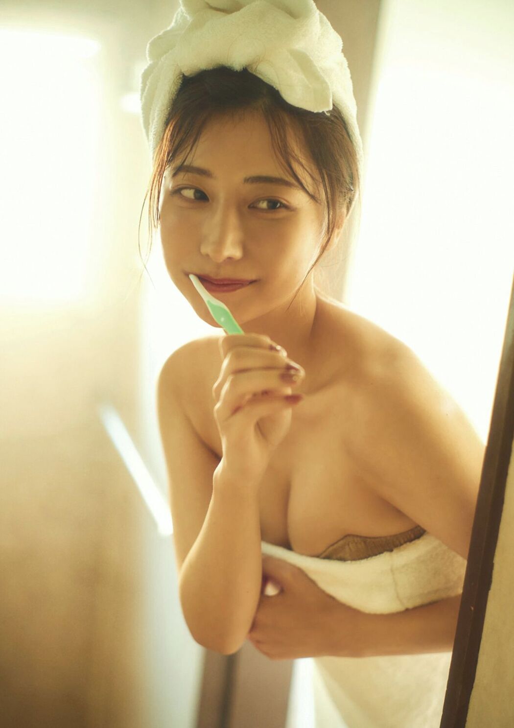 JP Yuka Suzuki 鈴木優香 &#8211; どうする (50P)