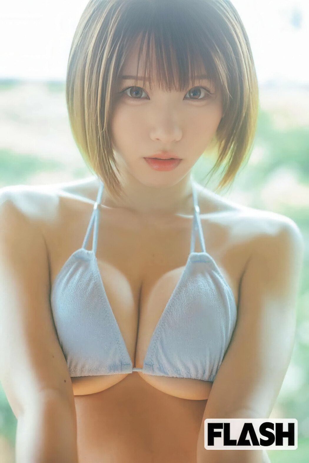 Enako えなこ, FLASH 2025.08.05 (フラッシュ 2025年8月5日号)