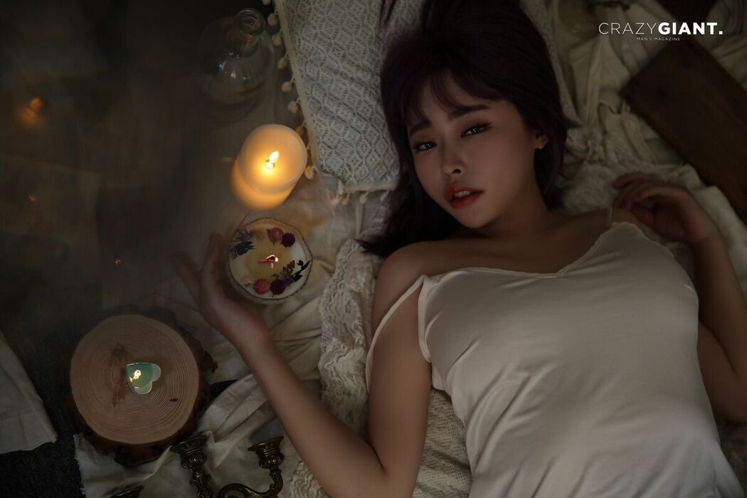 CRAZYGIANT Hanere &#8211; Sexy Photobook (55P)