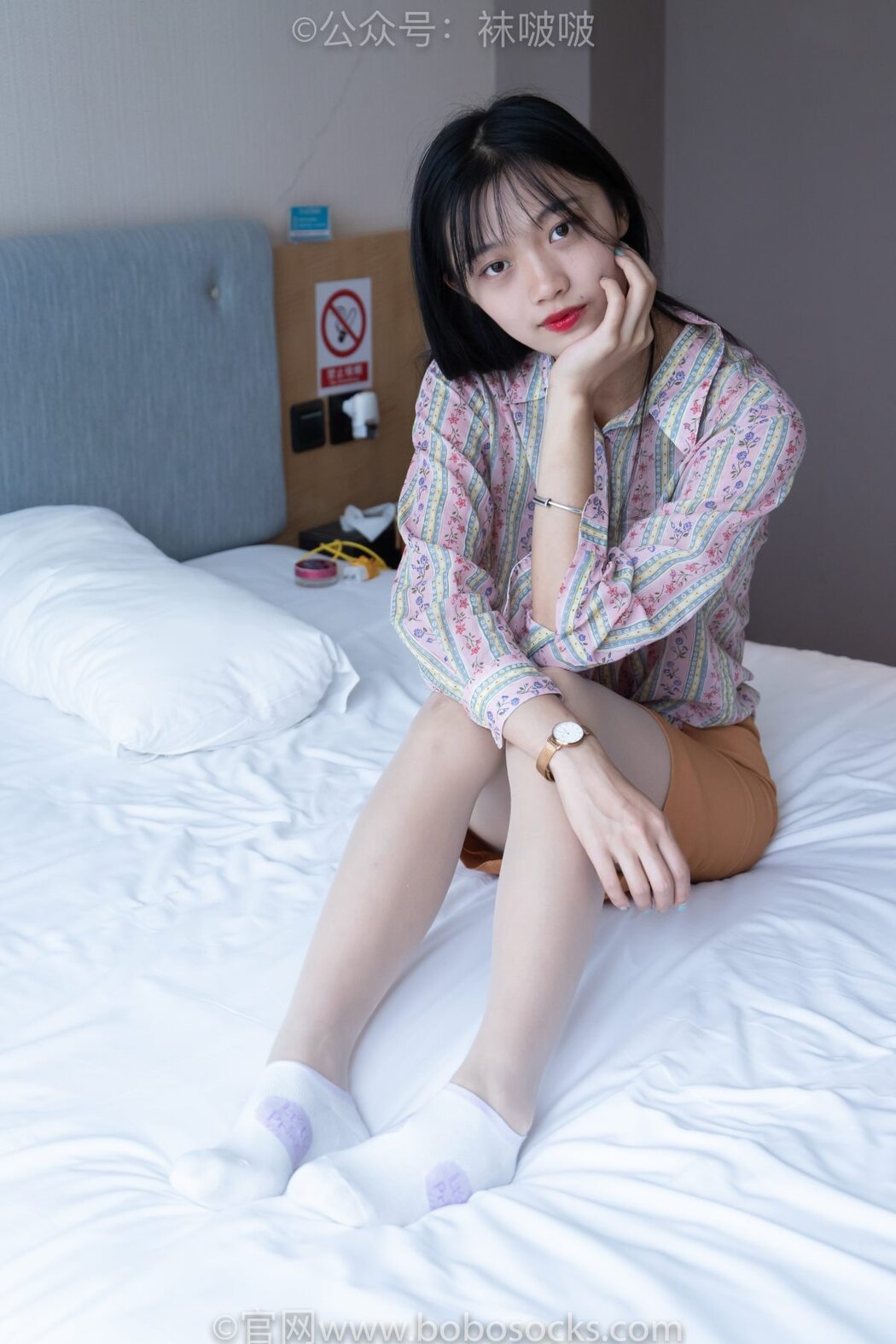 BoBoSocks袜啵啵 NO.008 Han Han