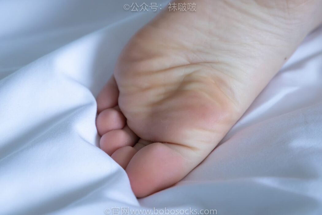 BoBoSocks袜啵啵 NO.009 Guo Dong