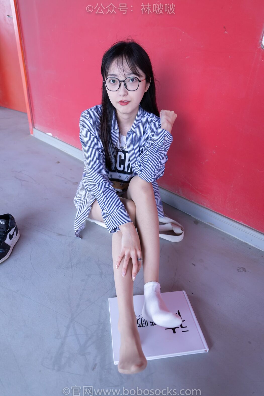 BoBoSocks袜啵啵 NO.011 Zhi Yu