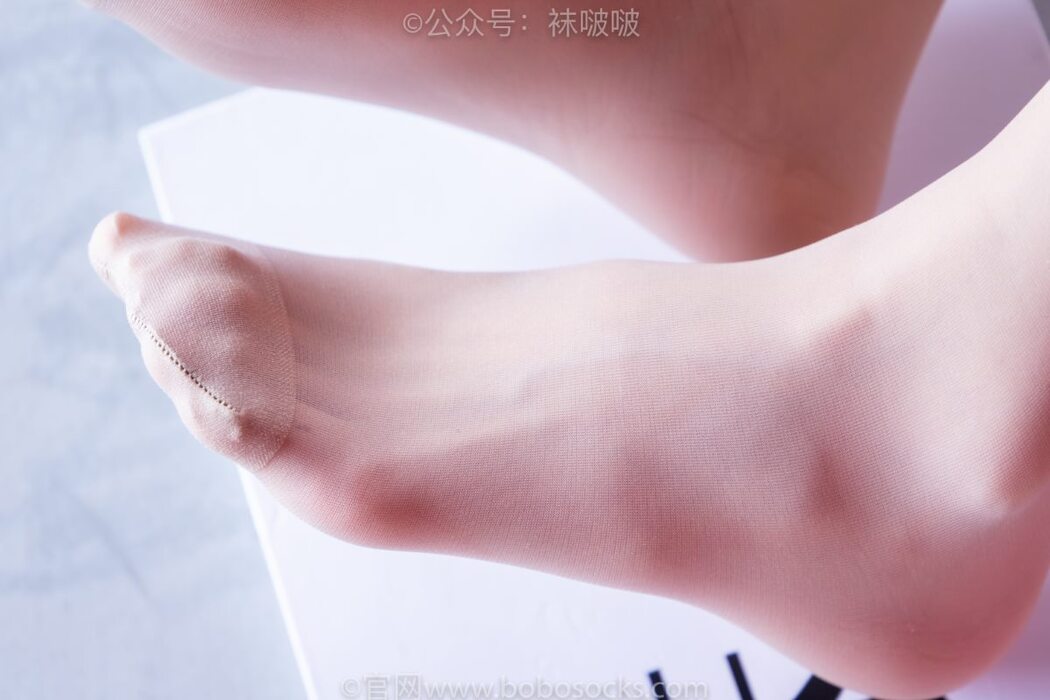 BoBoSocks袜啵啵 NO.011 Zhi Yu
