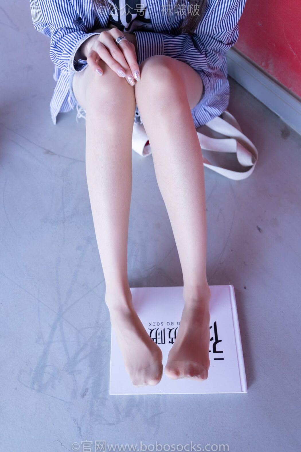 BoBoSocks袜啵啵 NO.011 Zhi Yu