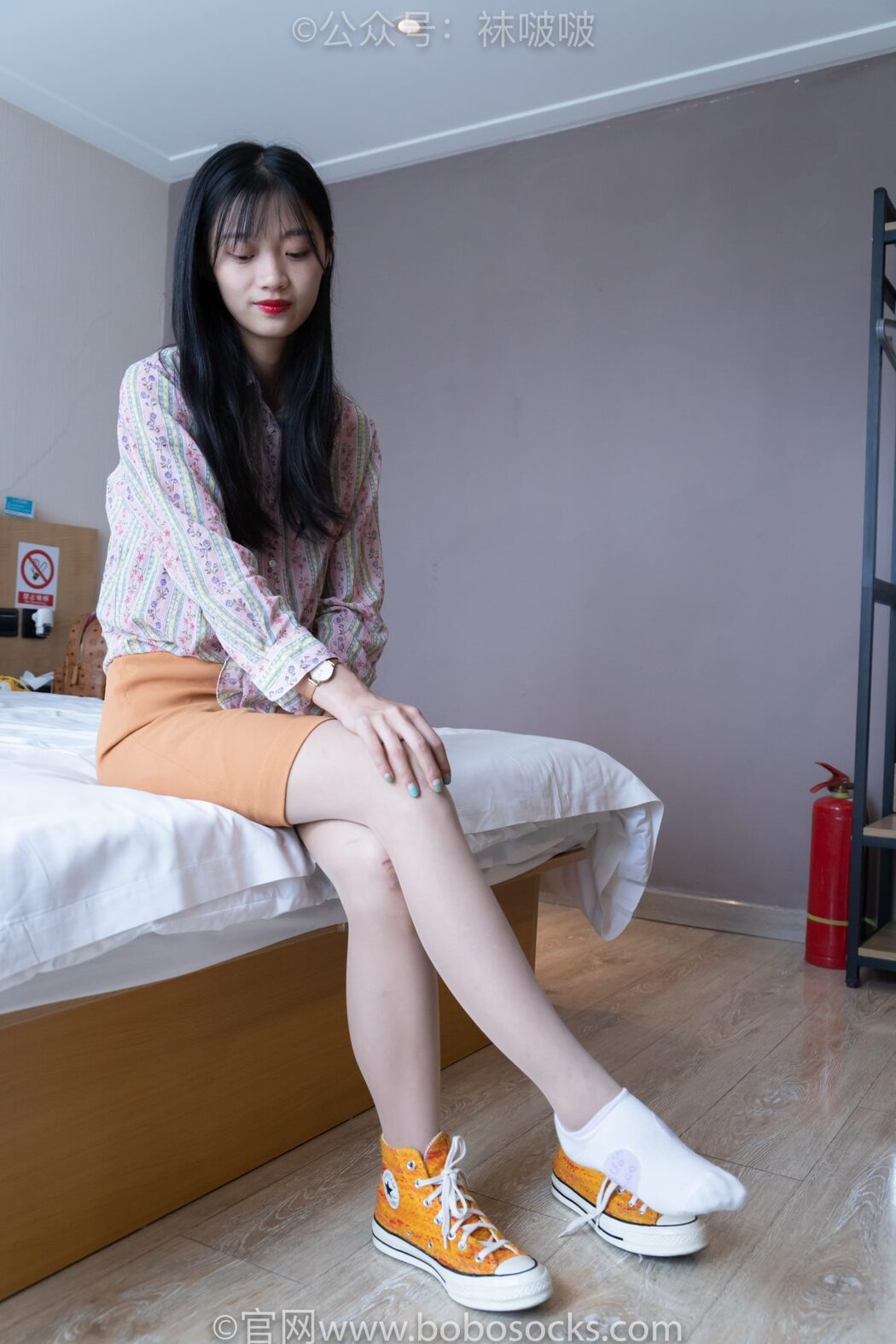 BoBoSocks袜啵啵 NO.008 Han Han