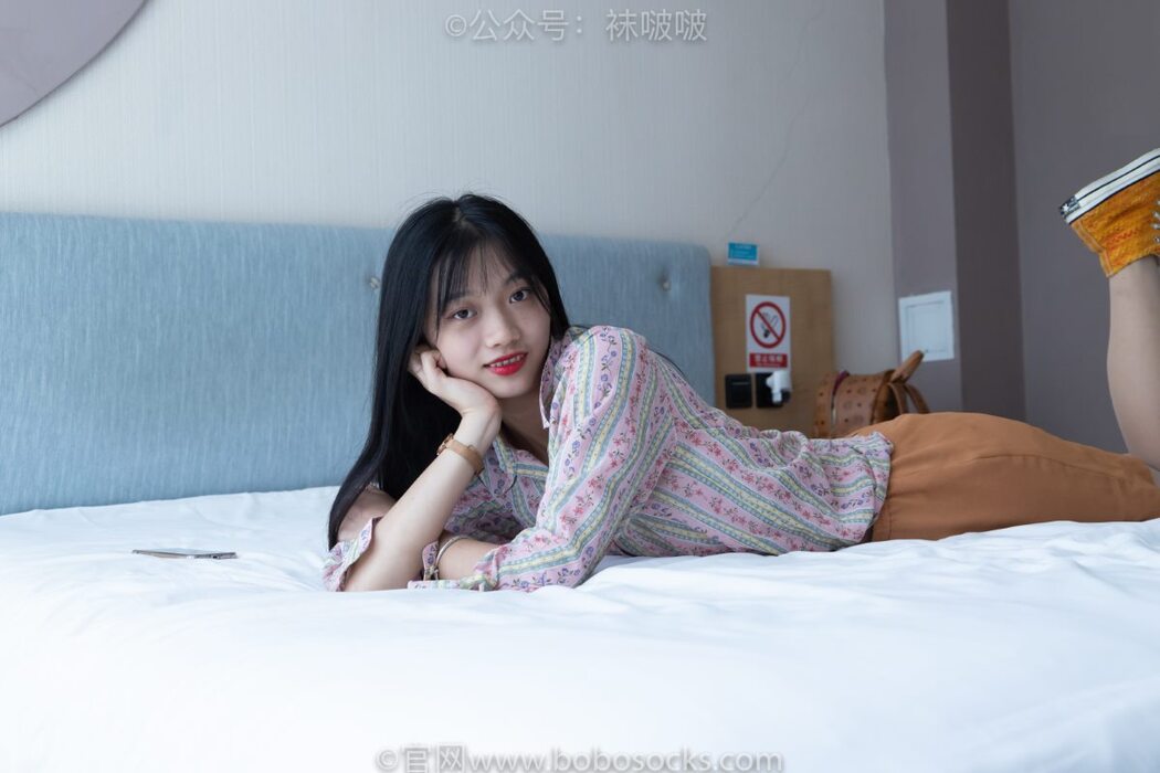 BoBoSocks袜啵啵 NO.008 Han Han