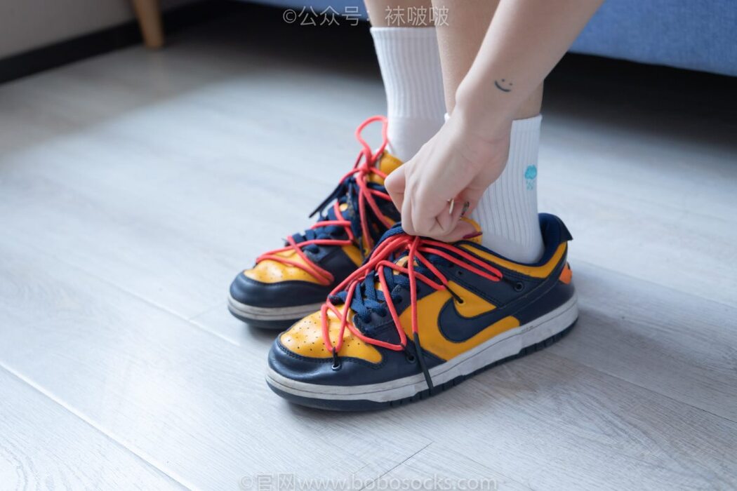 BoBoSocks袜啵啵 NO.009 Guo Dong