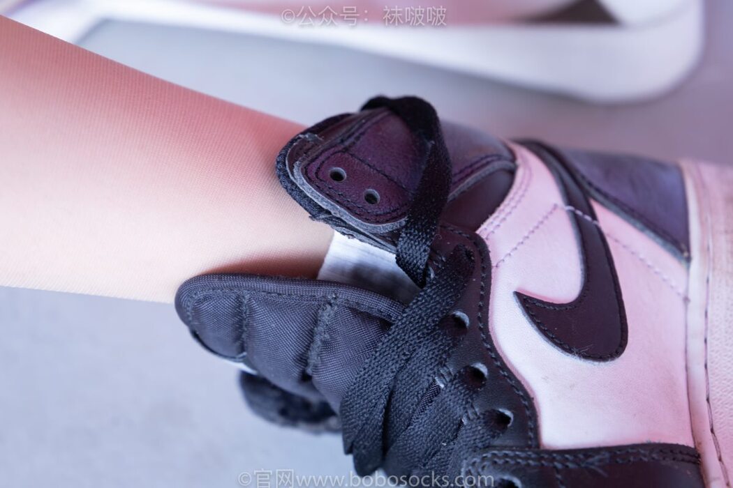 BoBoSocks袜啵啵 NO.011 Zhi Yu