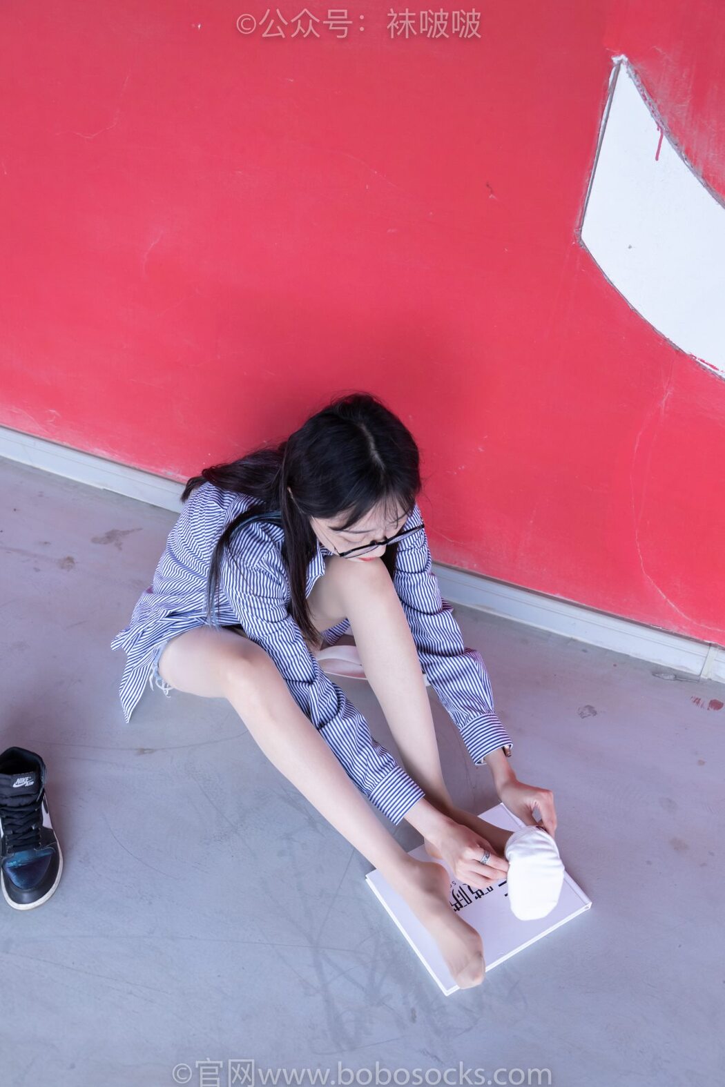 BoBoSocks袜啵啵 NO.011 Zhi Yu