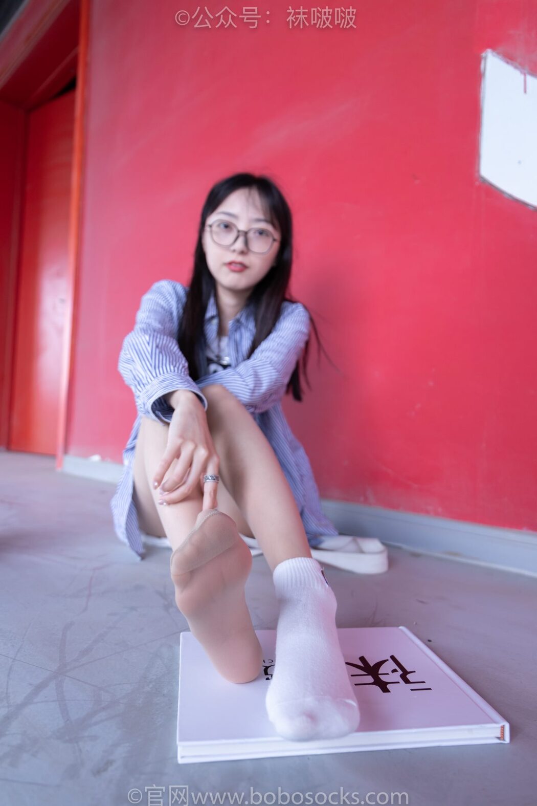 BoBoSocks袜啵啵 NO.011 Zhi Yu