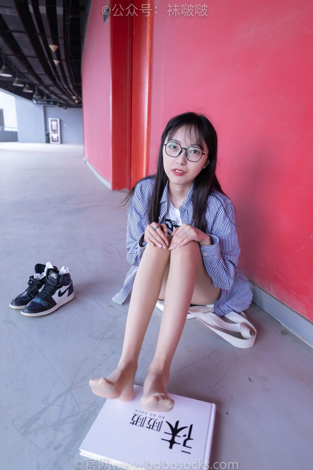 BoBoSocks袜啵啵 NO.011 Zhi Yu