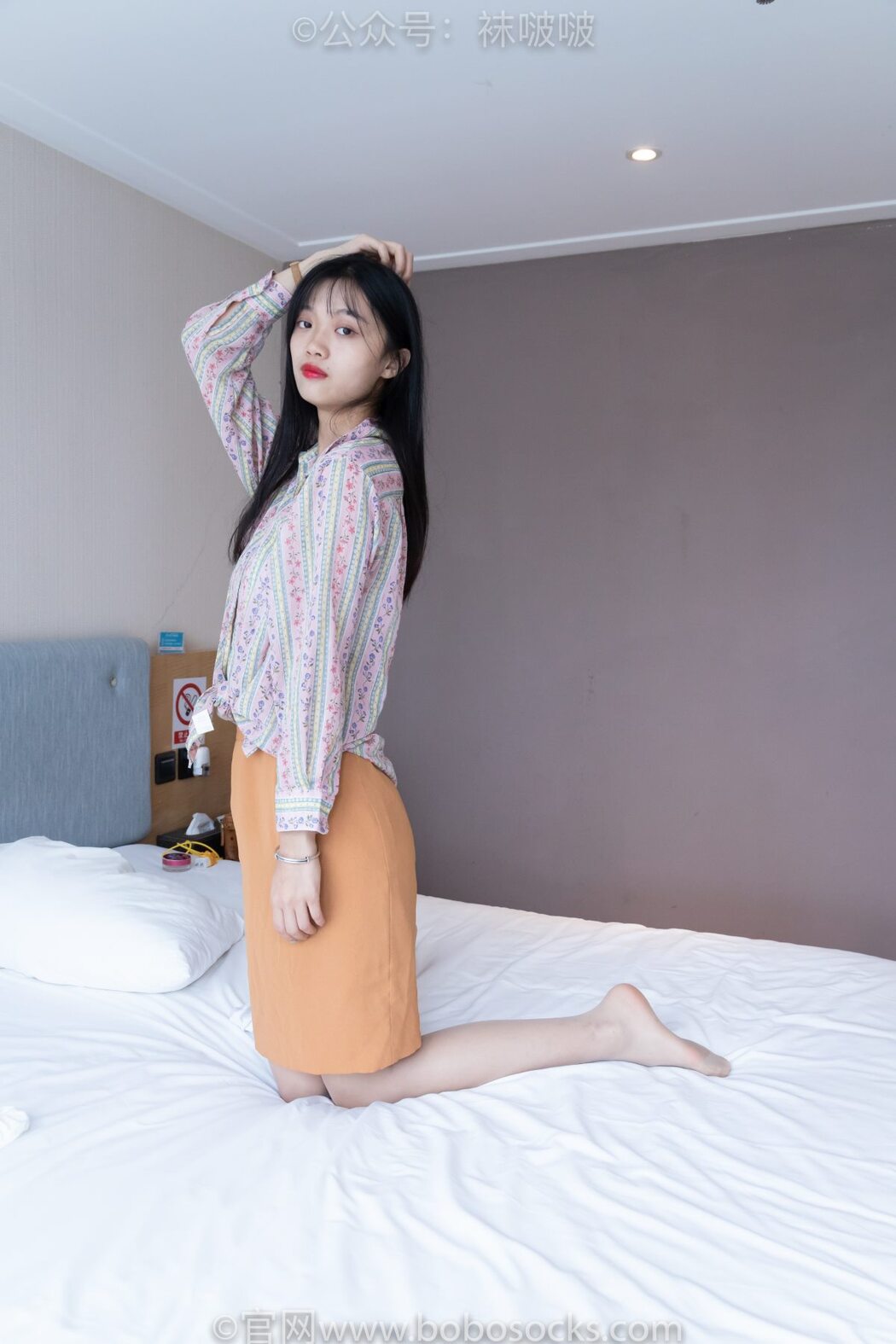 BoBoSocks袜啵啵 NO.008 Han Han