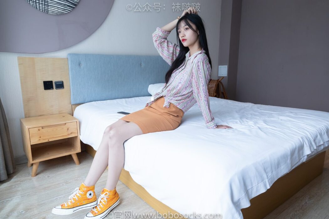 BoBoSocks袜啵啵 NO.008 Han Han