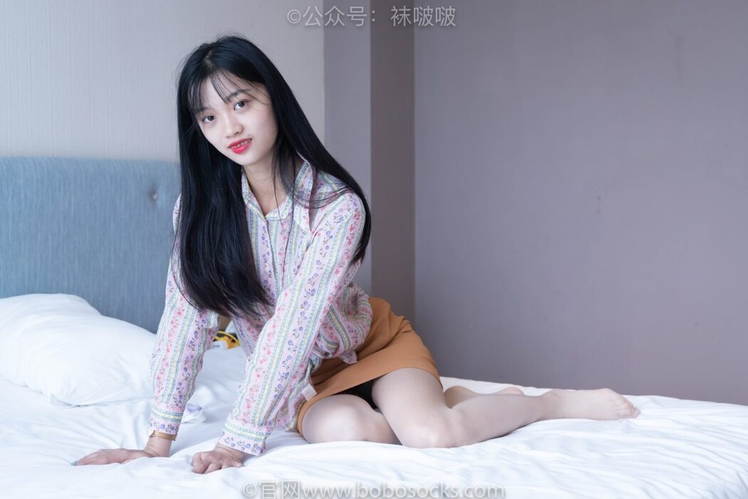 BoBoSocks袜啵啵 NO.008 Han Han