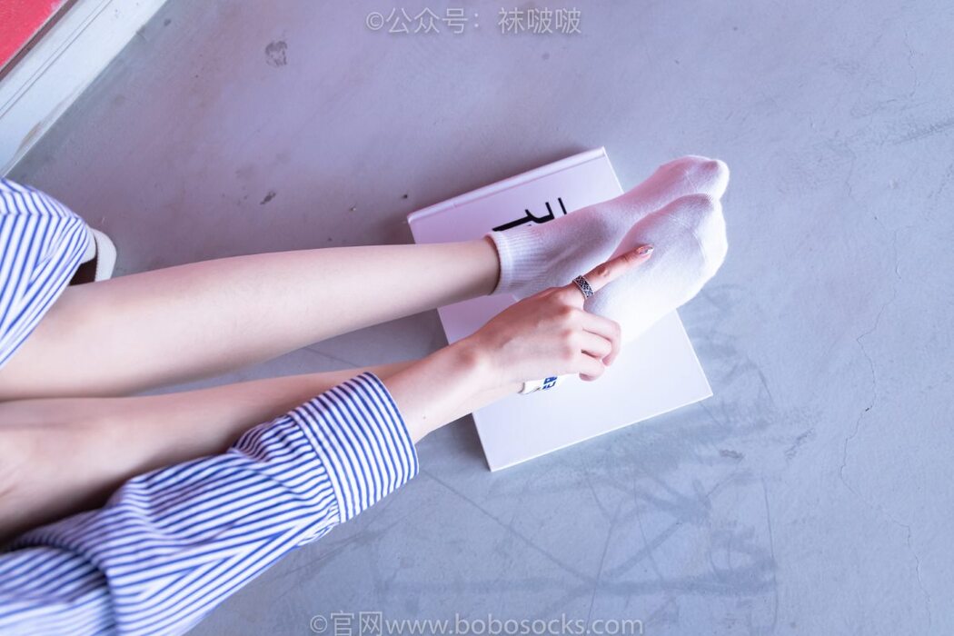 BoBoSocks袜啵啵 NO.011 Zhi Yu