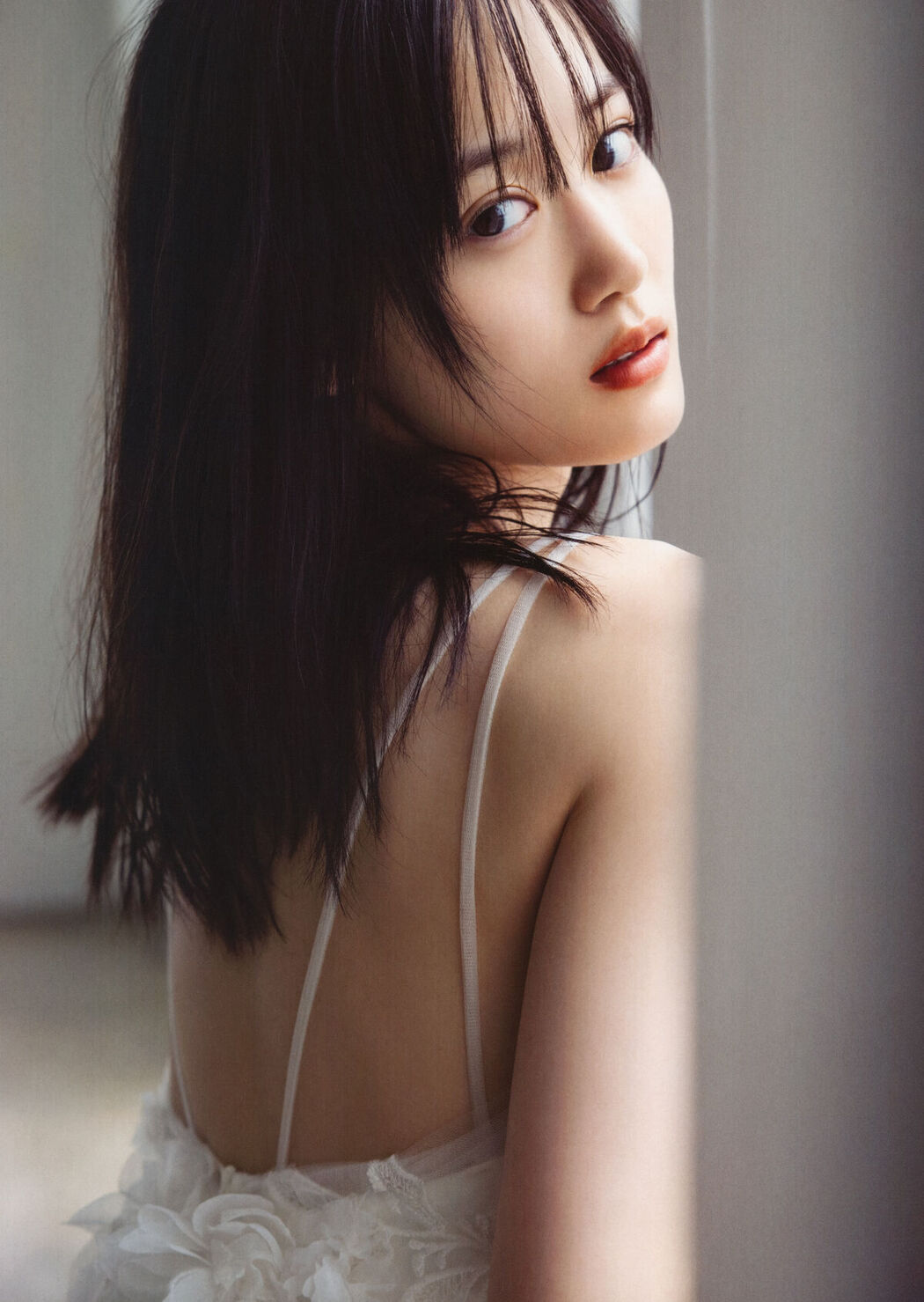 JP Mizuki Yamashita 山下美月 – 乃木坂46 – 2nd写真集 ヒロイン Part02 (72P)