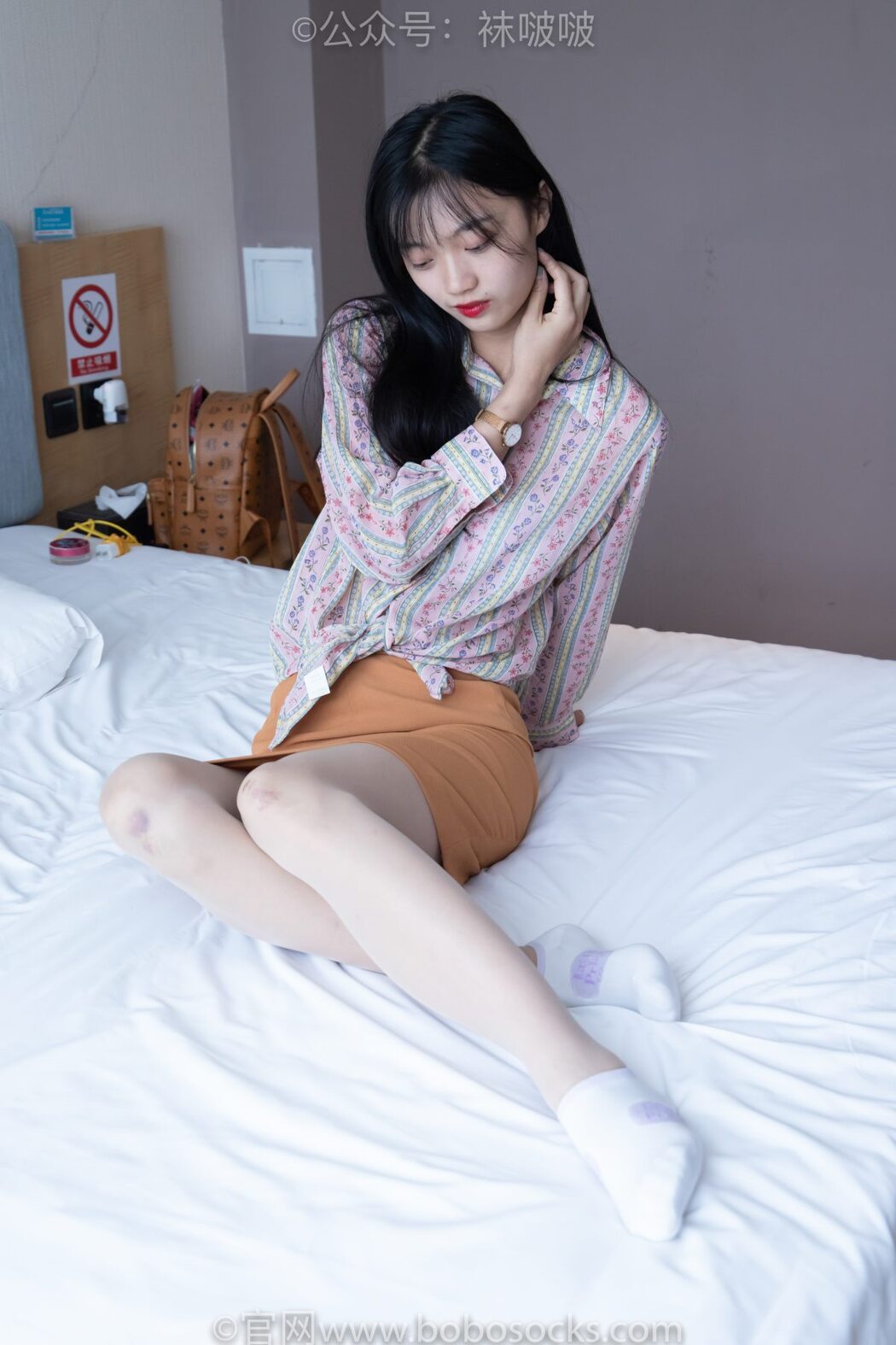 BoBoSocks袜啵啵 NO.008 Han Han