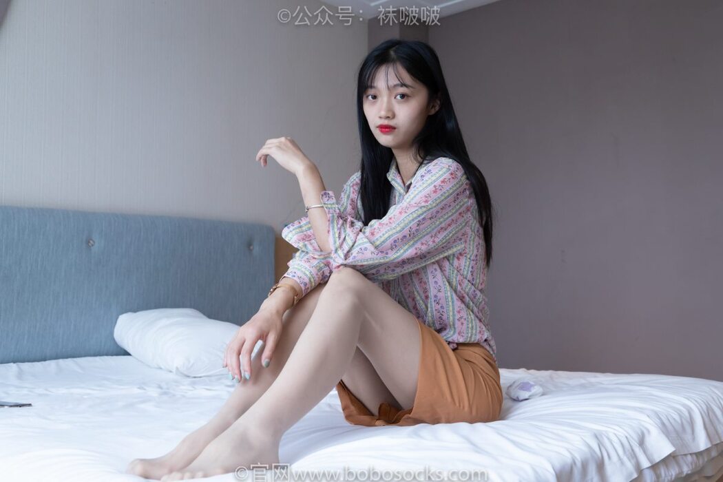 BoBoSocks袜啵啵 NO.008 Han Han