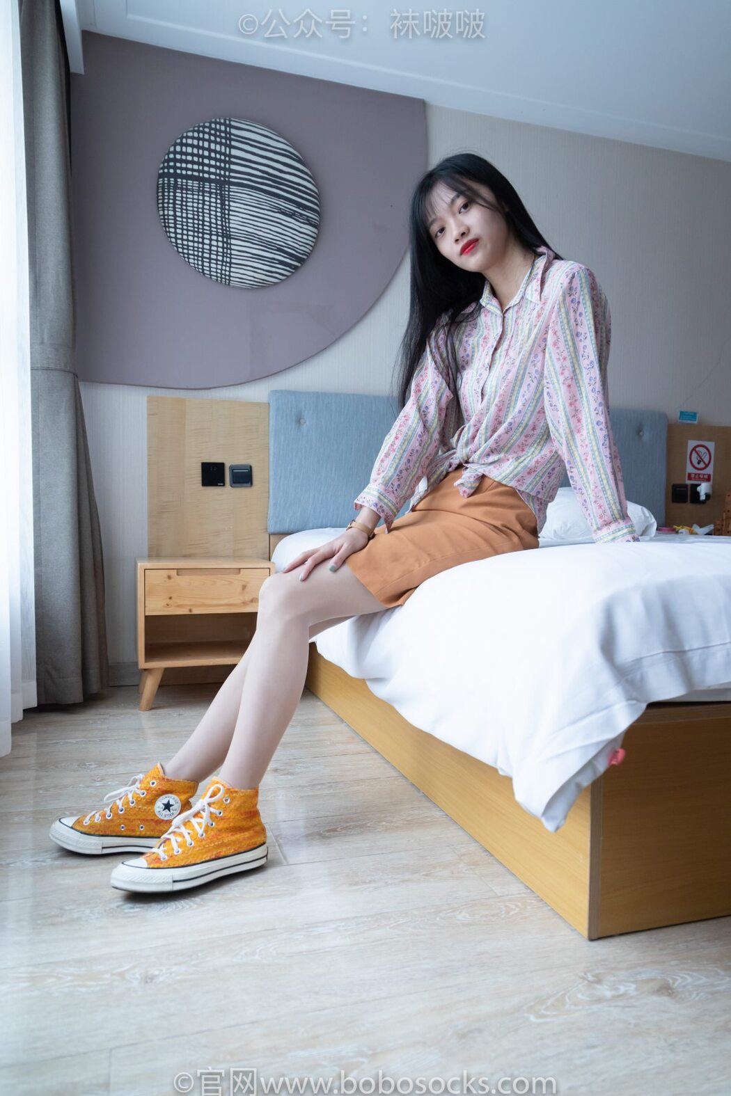 BoBoSocks袜啵啵 NO.008 Han Han