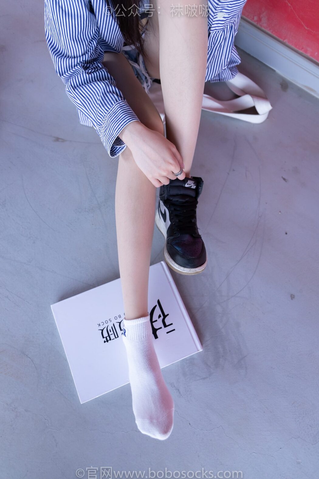 BoBoSocks袜啵啵 NO.011 Zhi Yu