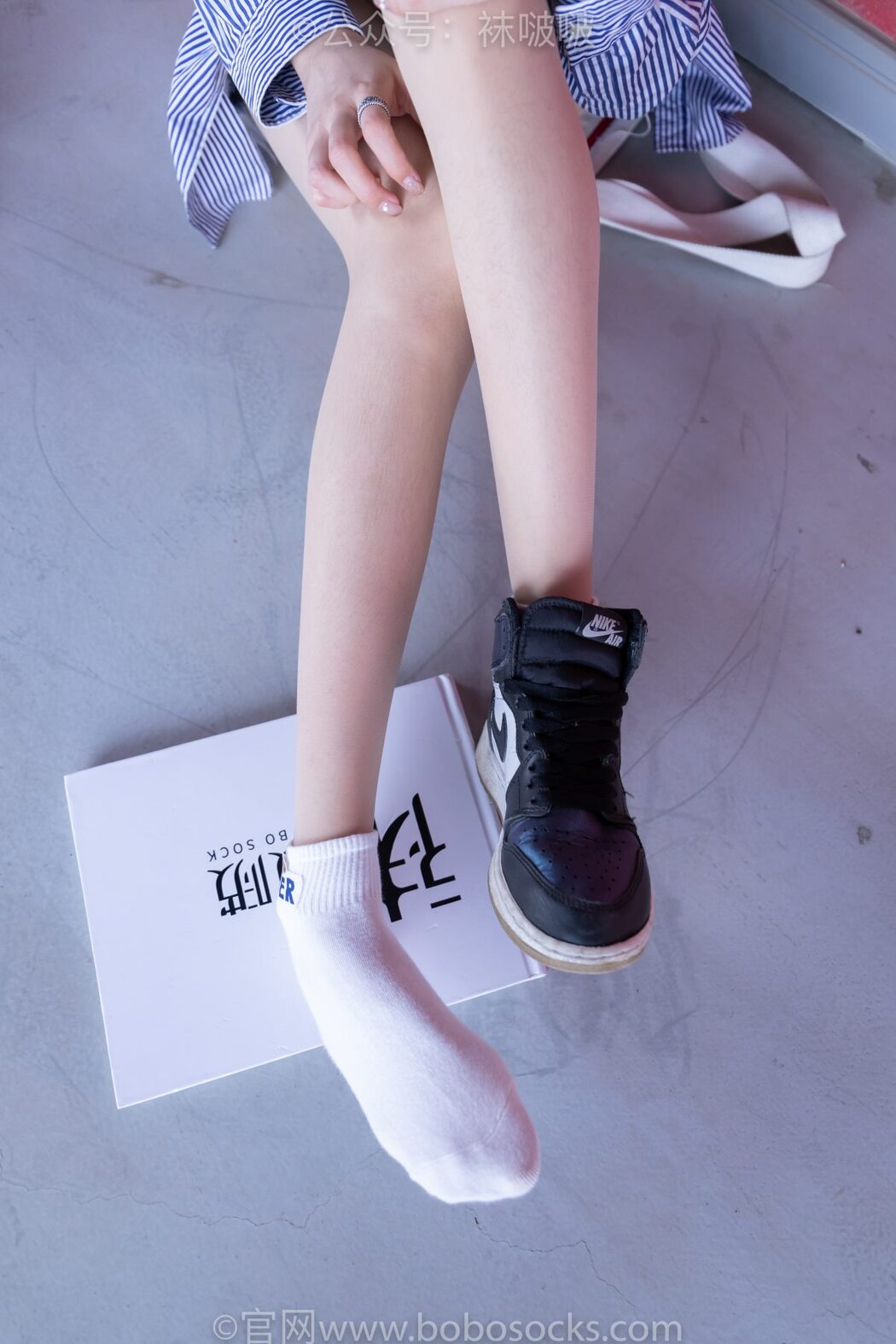 BoBoSocks袜啵啵 NO.011 Zhi Yu