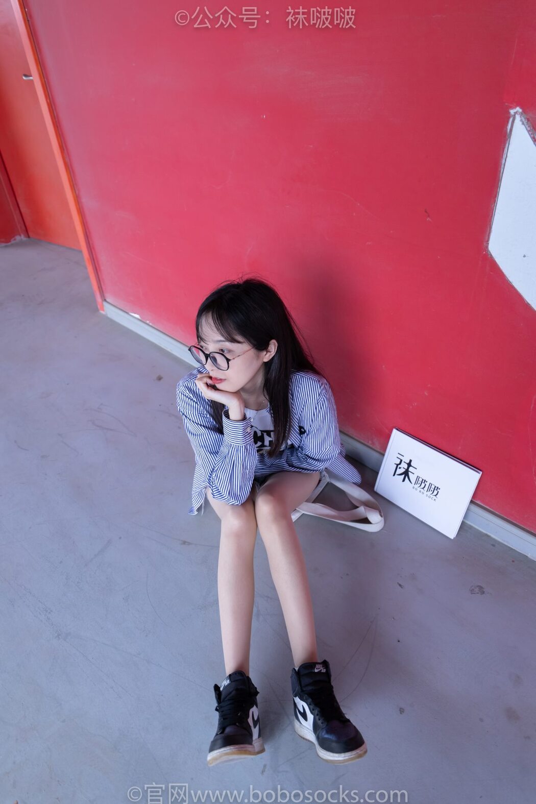 BoBoSocks袜啵啵 NO.011 Zhi Yu