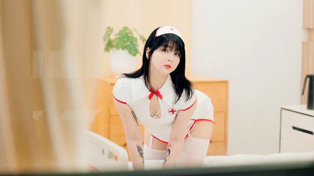 Jang Joo 장주 &#8211; Sexy Nurse (46P &#8211; 35V)