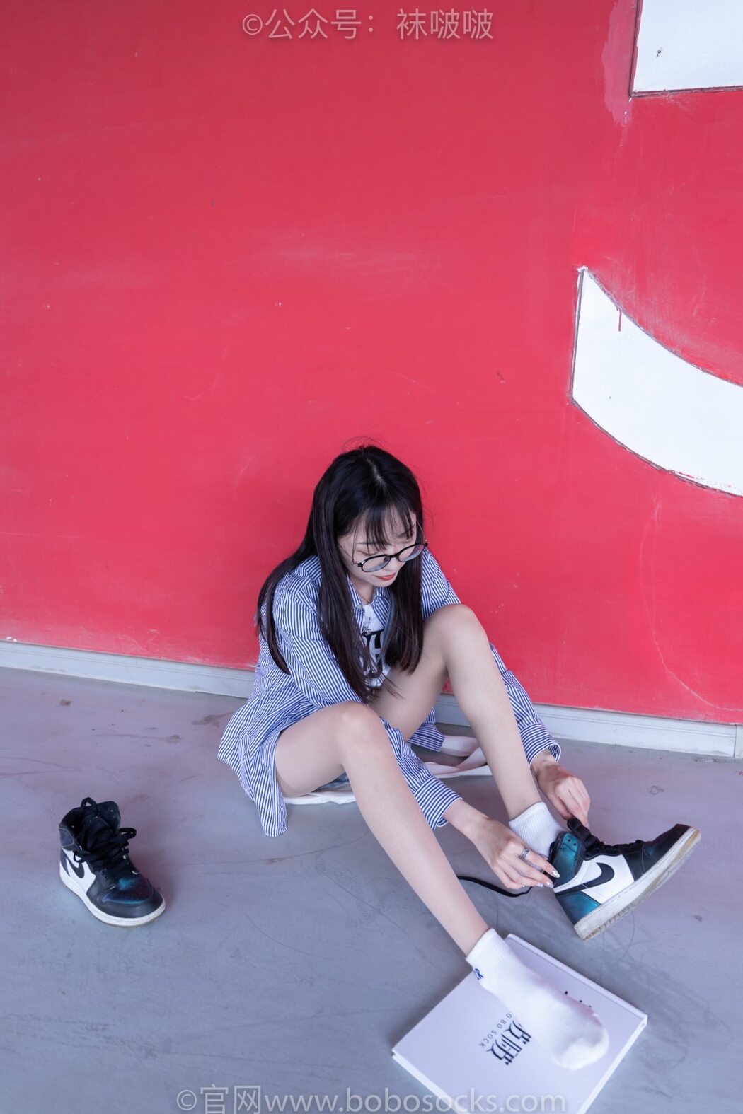 BoBoSocks袜啵啵 NO.011 Zhi Yu