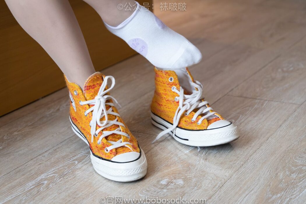 BoBoSocks袜啵啵 NO.008 Han Han