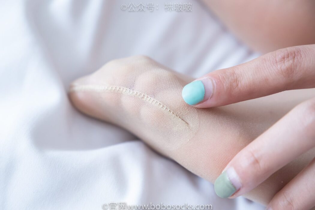 BoBoSocks袜啵啵 NO.008 Han Han