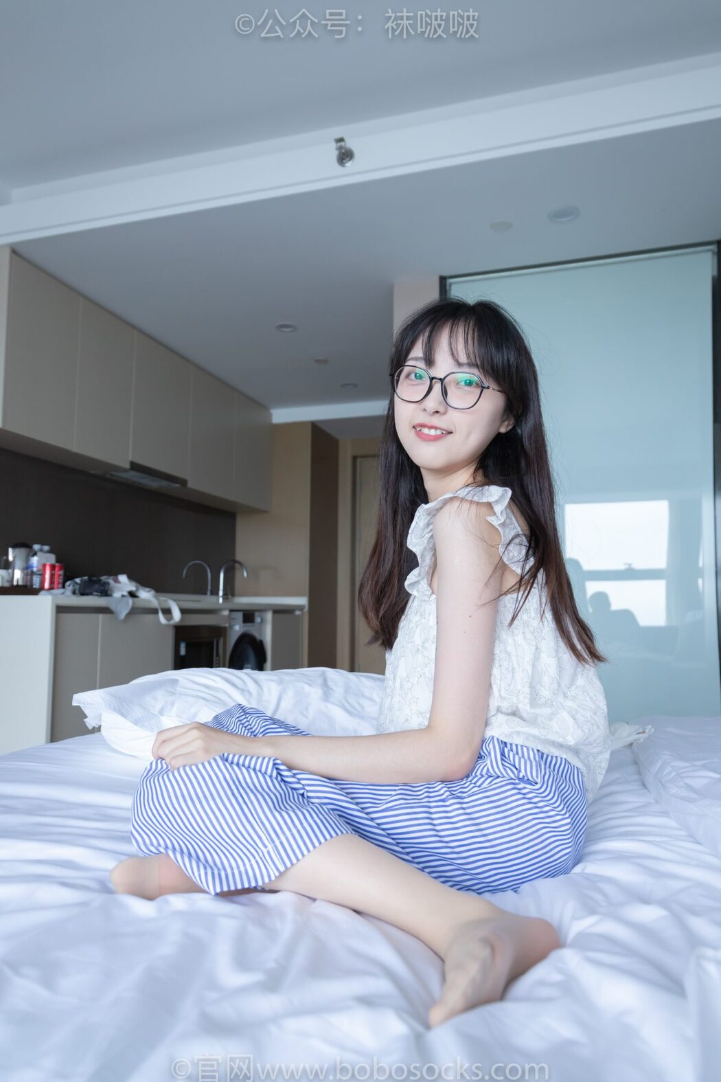 BoBoSocks袜啵啵 NO.027 Zhi Yu