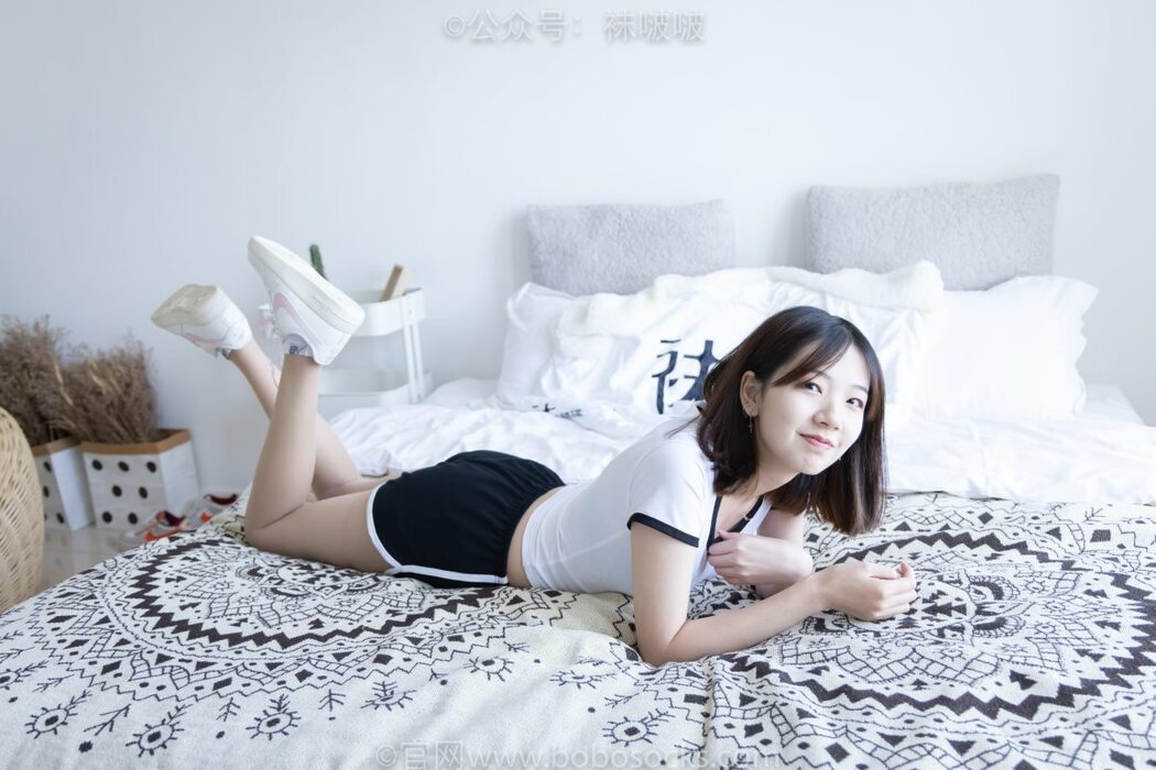 BoBoSocks袜啵啵 NO.026 Xiao Tian Dou