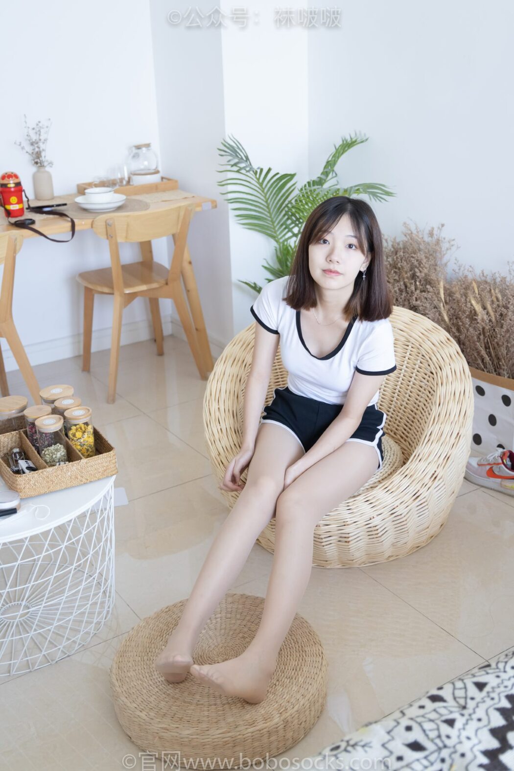 BoBoSocks袜啵啵 NO.026 Xiao Tian Dou