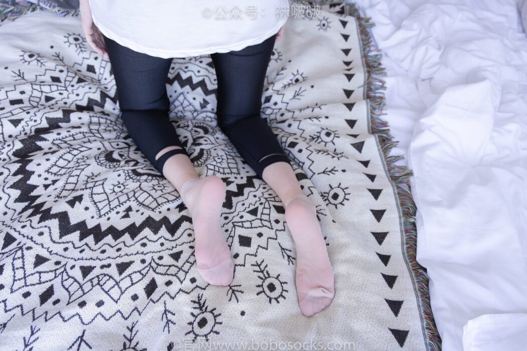 BoBoSocks袜啵啵 NO.044 Zhi Yu