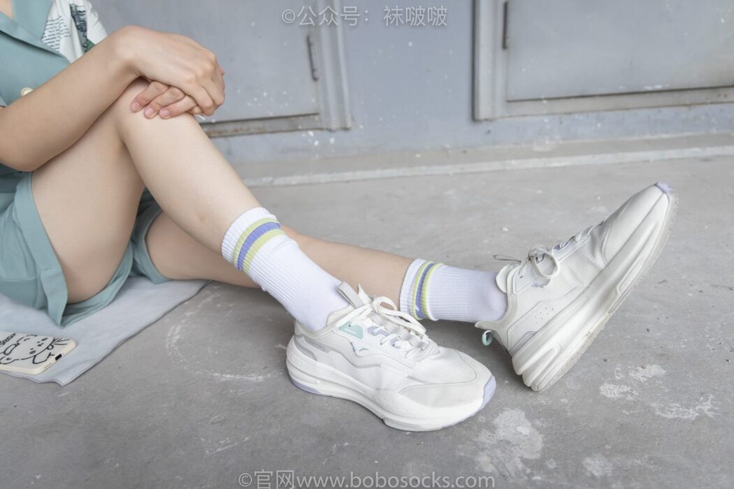 BoBoSocks袜啵啵 NO.025 Xiong Xiong