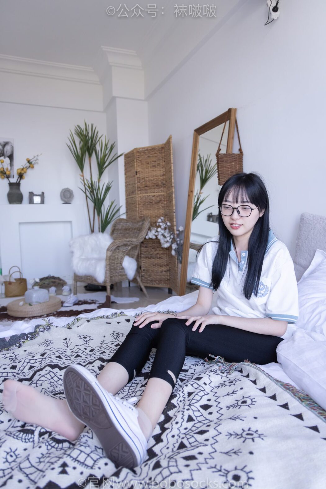 BoBoSocks袜啵啵 NO.044 Zhi Yu