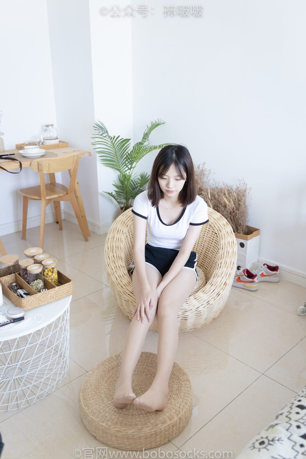 BoBoSocks袜啵啵 NO.026 Xiao Tian Dou