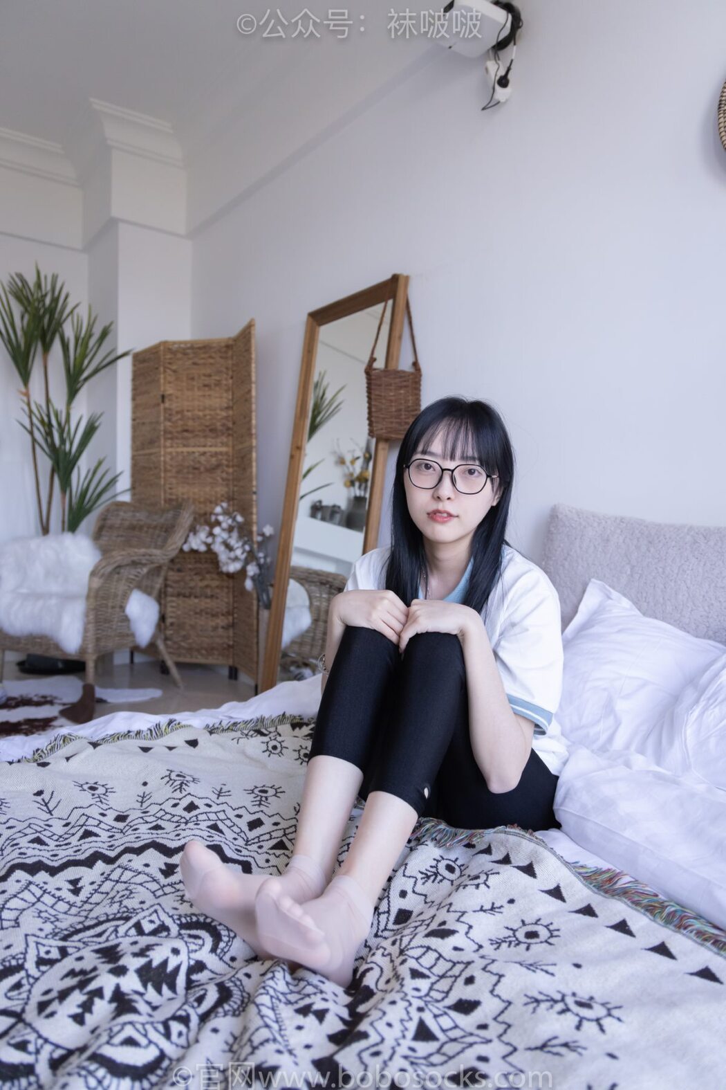 BoBoSocks袜啵啵 NO.044 Zhi Yu